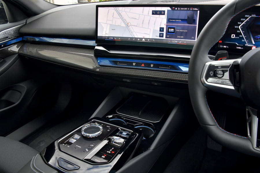 2025 BMW i5 G61 M60 xDrive Wagon