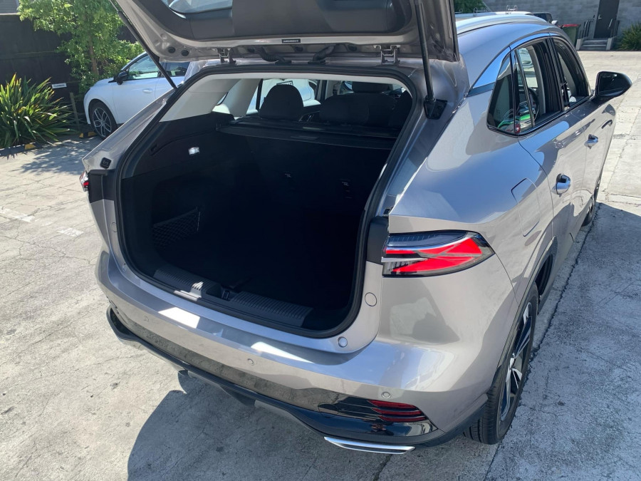 2026 MY25 MG HS AS33 Vibe SUV Image 16