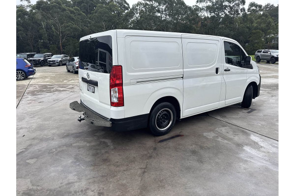 2021 Toyota HiAce GDH300R Van