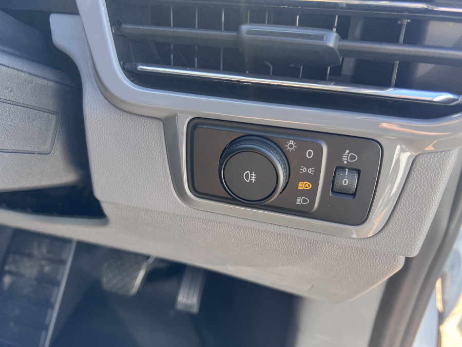 2025 Volkswagen Transporter NSN TDI 125kW Van Image 14