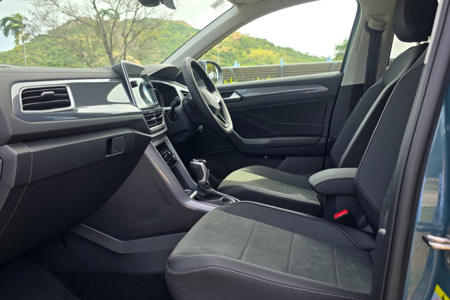 2024 MY25 Volkswagen T-Roc D11 110TSI Style SUV Image 12