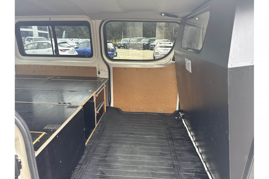 2021 Toyota HiAce GDH300R Van Image 17