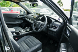 2024 Mitsubishi Outlander ZM Black Edition SUV