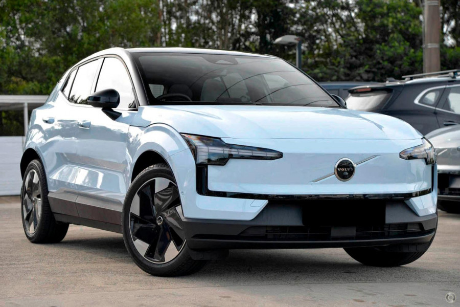 2025 Volvo EX30  Single Motor Extended Range Plus SUV Image 1