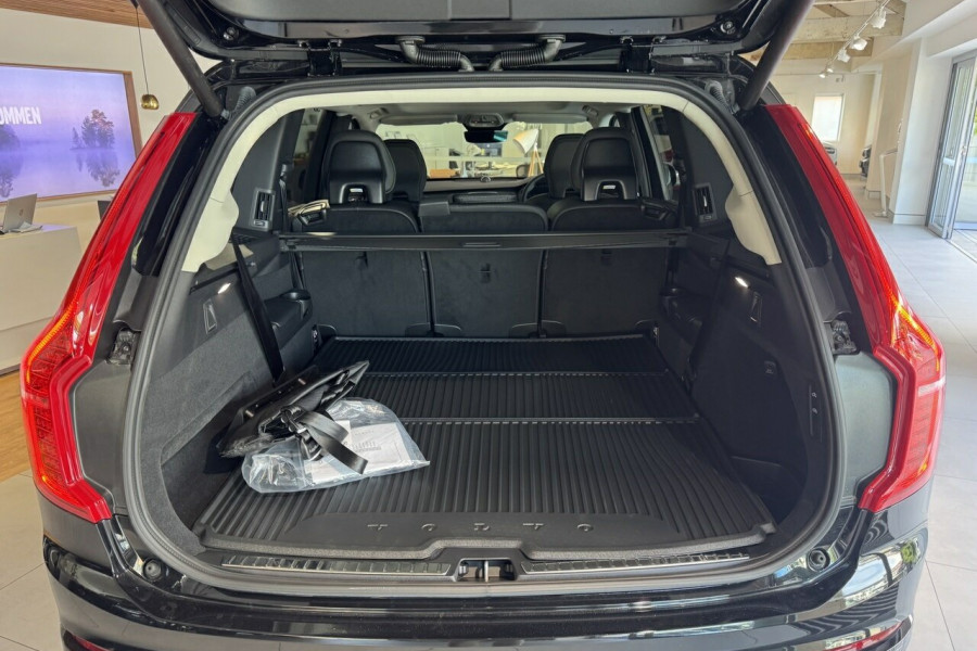 2024 MY25 Volvo XC90 L Series Ultra B6 Bright SUV Image 19