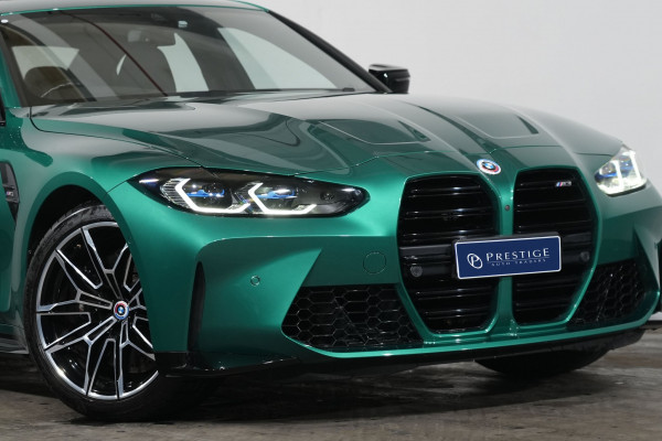 2022 BMW M3 Sedan image 2