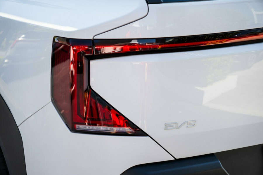 2026 Kia EV5 OVc Air Long Range SUV Image 7