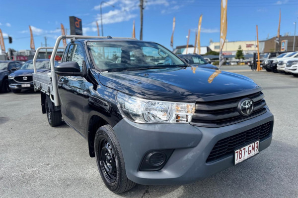2023 Toyota HiLux TGN121R WorkMate Cab Chassis Image 6