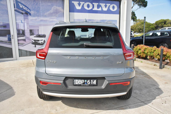 2023 MY24 Volvo XC40  Ultimate B4 Bright SUV Image 5
