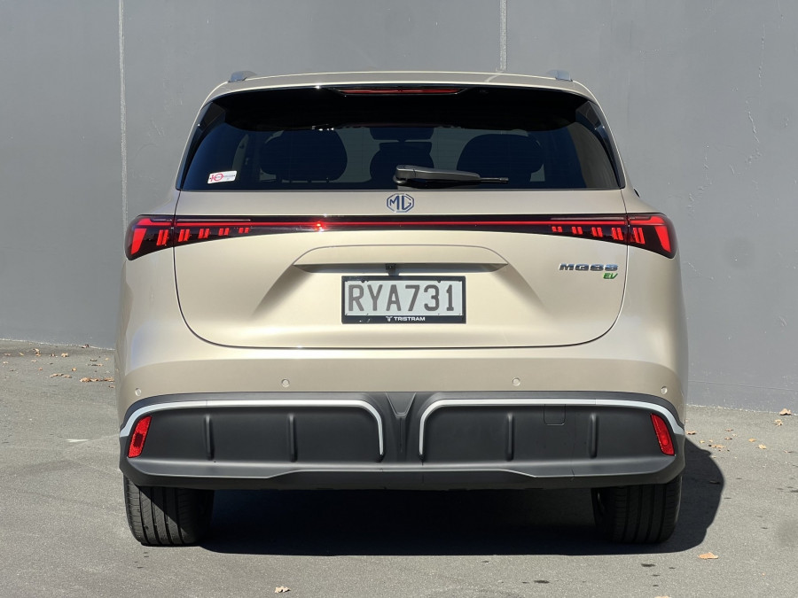 2026 MG MGS6 EV IS3E Essence SUV Image 6