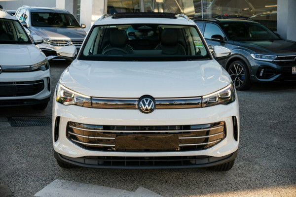 2026 Volkswagen Tiguan CT 150TSI eHybrid Elegance SUV Image 5