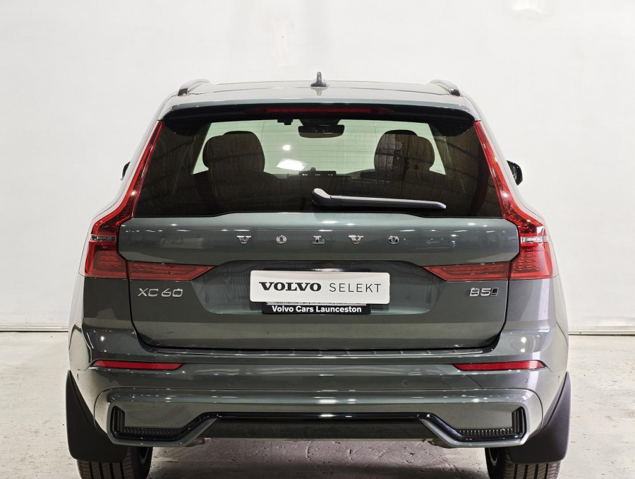 2025 MY26 Volvo XC60 UZ Ultra B5 Dark SUV Image 24