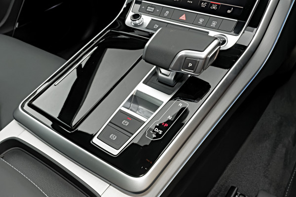 2026 Audi Q7 4M TFSI 250kW S line SUV