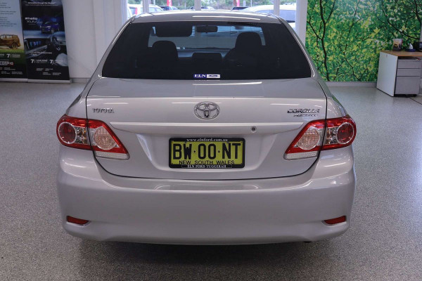 2013 Toyota Corolla ZRE182R Ascent Sedan Image 6