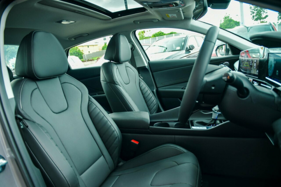 2024 MY25 Hyundai i30 CN7.V2 Premium Sedan Image 17