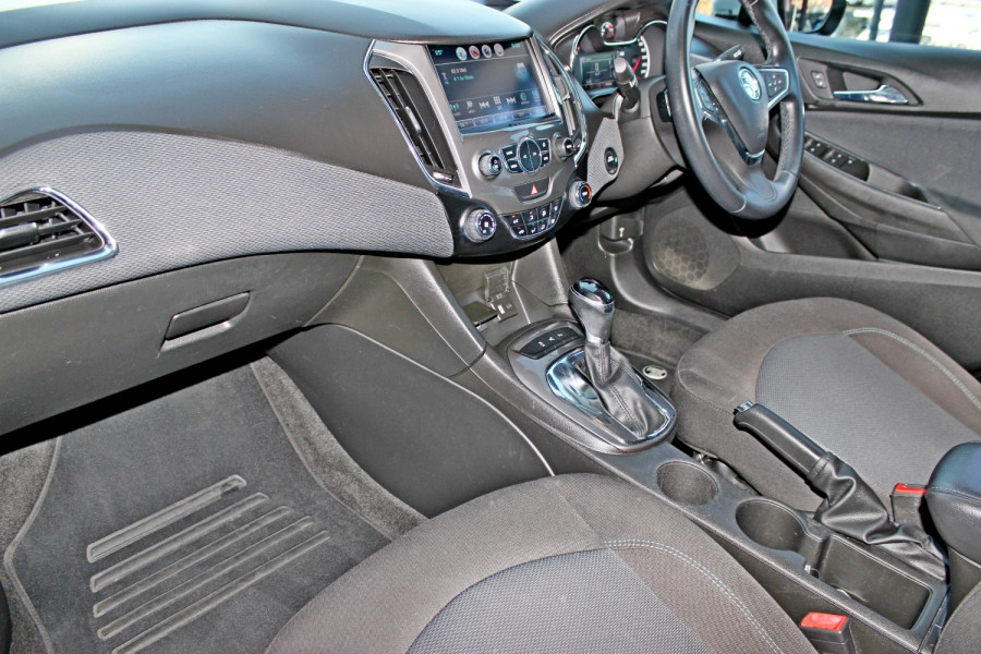 2017 Holden Astra BL LT Sedan Image 9