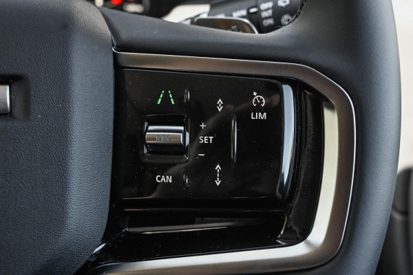 2025 MY25.5 Land Rover Discovery Sport L550 P200 S SUV image 19