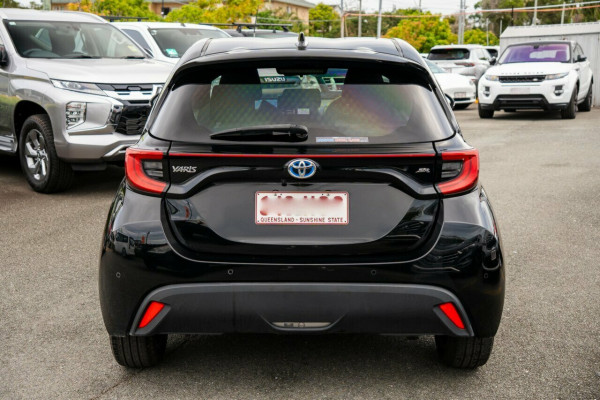 2021 Toyota Yaris MXPH10R ZR Hybrid Hatch Image 3