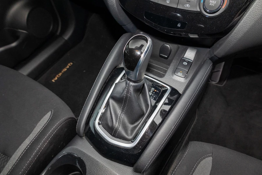 2020 Nissan QASHQAI J11 Series 3 ST SUV Image 13