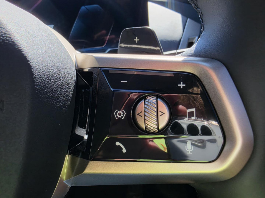 2021 BMW iX I20 xDrive40 SUV Image 30