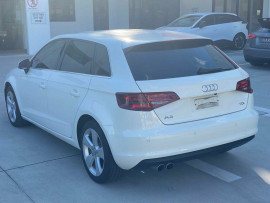 2015 Audi A3 8V Ambition Hatch image 6