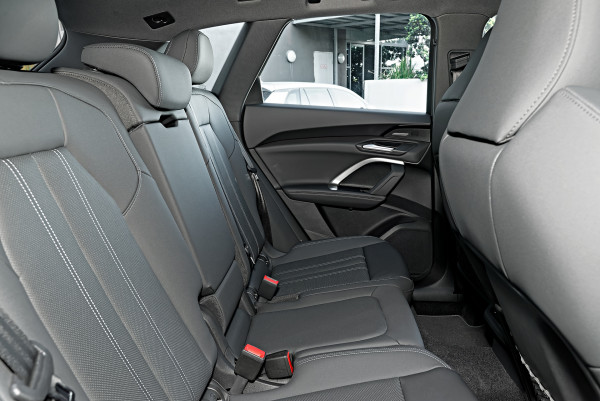 2025 MY26 Audi Q5 GU TFSI 200kW sport SUV image 9