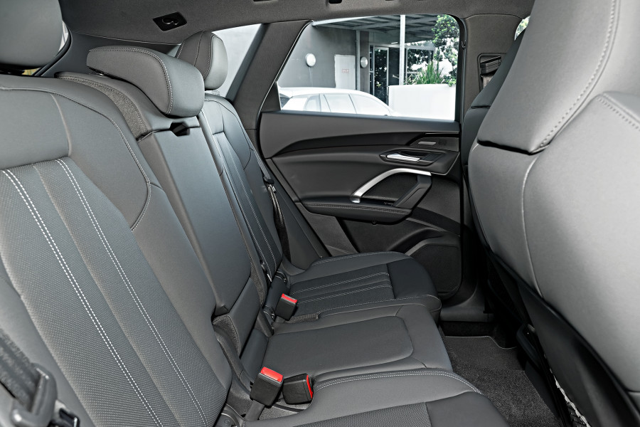 2025 MY26 Audi Q5 GU TFSI 200kW sport SUV