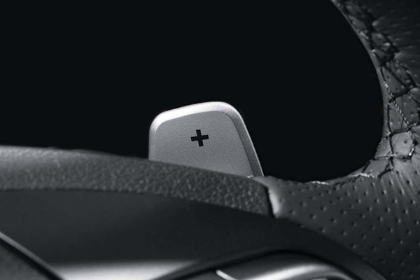 IONIQ Plug-In Hybrid Regenerative braking.