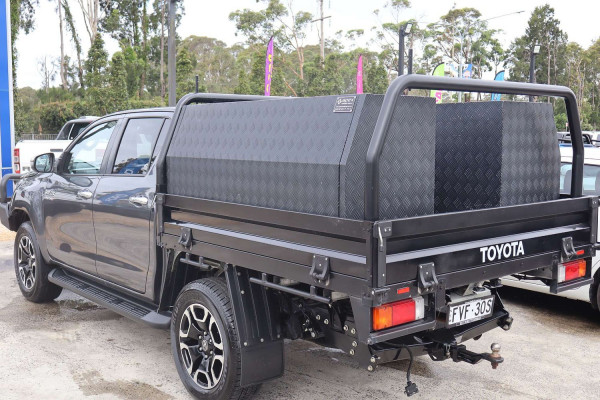 2021 Toyota HiLux GUN126R SR5 Double Cab Chassis