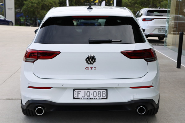 2024 Volkswagen Golf 8 GTI Hatch Image 5