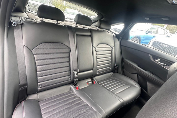 2022 Kia Cerato BD GT Hatch Image 15