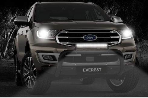 <img src="LED Light Bar - Lumen