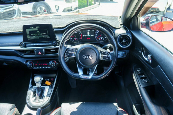 2021 MY22 Kia Cerato BD GT Hatch Image 10