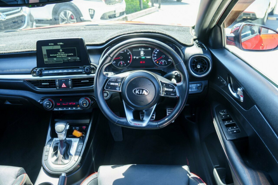 2021 MY22 Kia Cerato BD GT Hatch Image 10