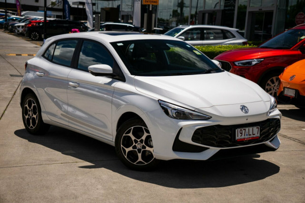 2024 MY24.5 MG MG3 ZP22 Essence Hybrid+ Hatch