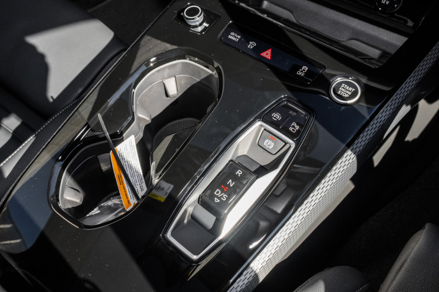2025 Audi A5 B10 e-hybrid S-Line Sedan
