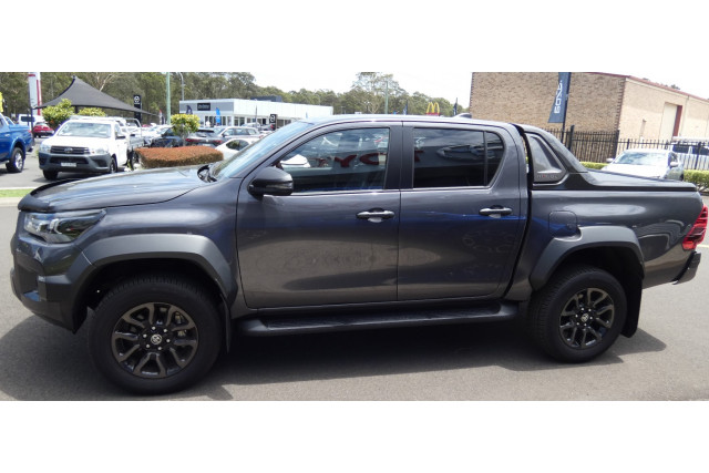 2024 Toyota HiLux GUN126R ROGUE 48V 4X4 Ute Image 4