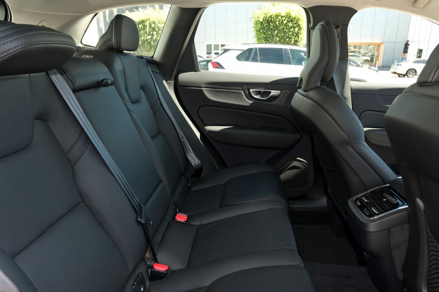 2023 Volvo XC60 UZ Ultimate B6 Dark SUV Image 12