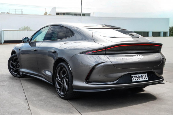 2025 MG IM5 P12L Performance Hatch Image 5