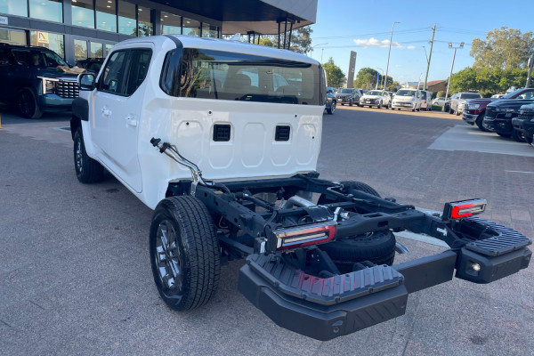 2025 MY26 Kia Tasman TK SX Cab Chassis Image 14