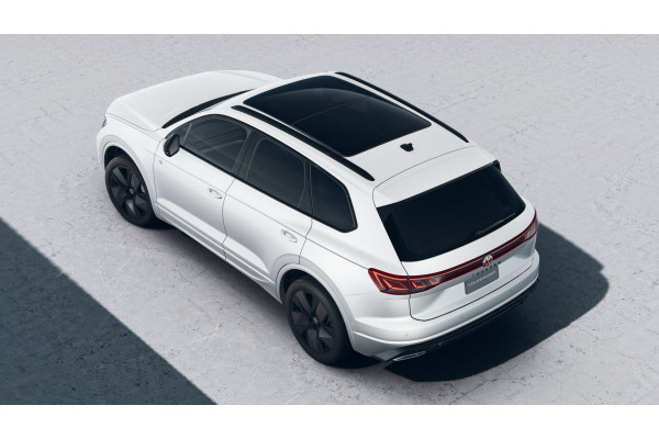 2026 Volkswagen Touareg RC 210TDI Wolfsburg Edition SUV Image 7