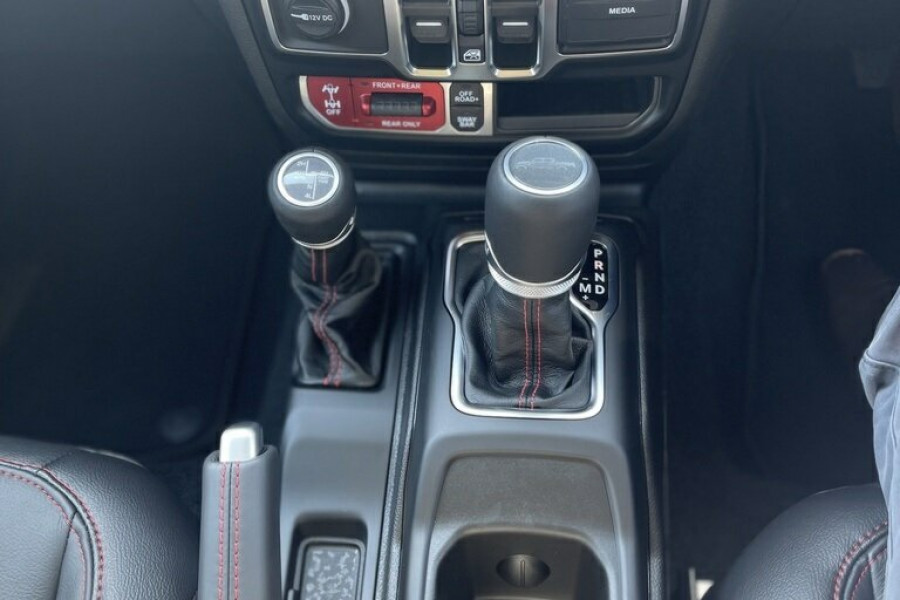 2024 MY23 Jeep Gladiator JT Rubicon Pickup Image 13