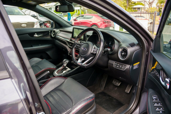 2019 Kia Cerato BD GT Hatch Image 16