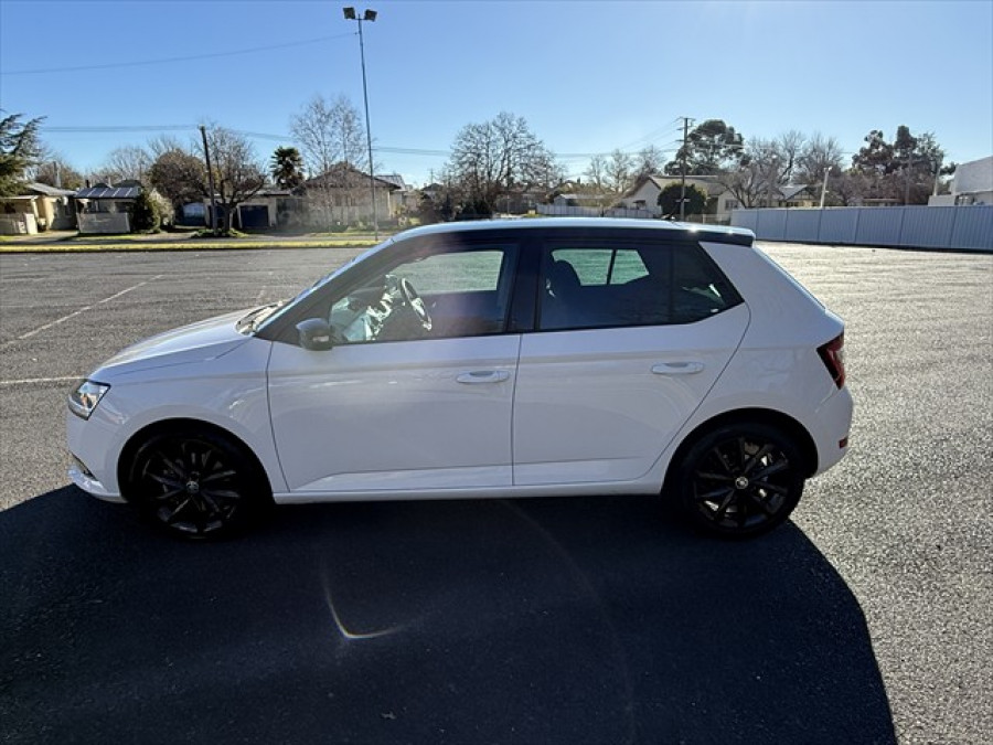 2021 Skoda Fabia NJ Run-Out Edition Hatch Image 6