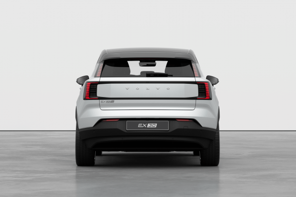 2026 Volvo EX30  Single Motor Extended Range Plus SUV