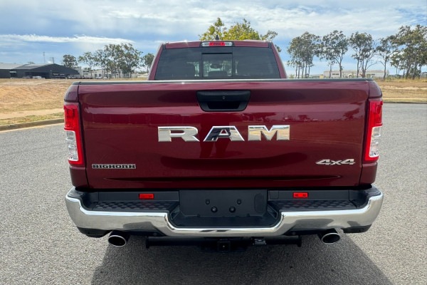 2024 Ram 1500 STD Big Horn SWB Crew Cab Image 4