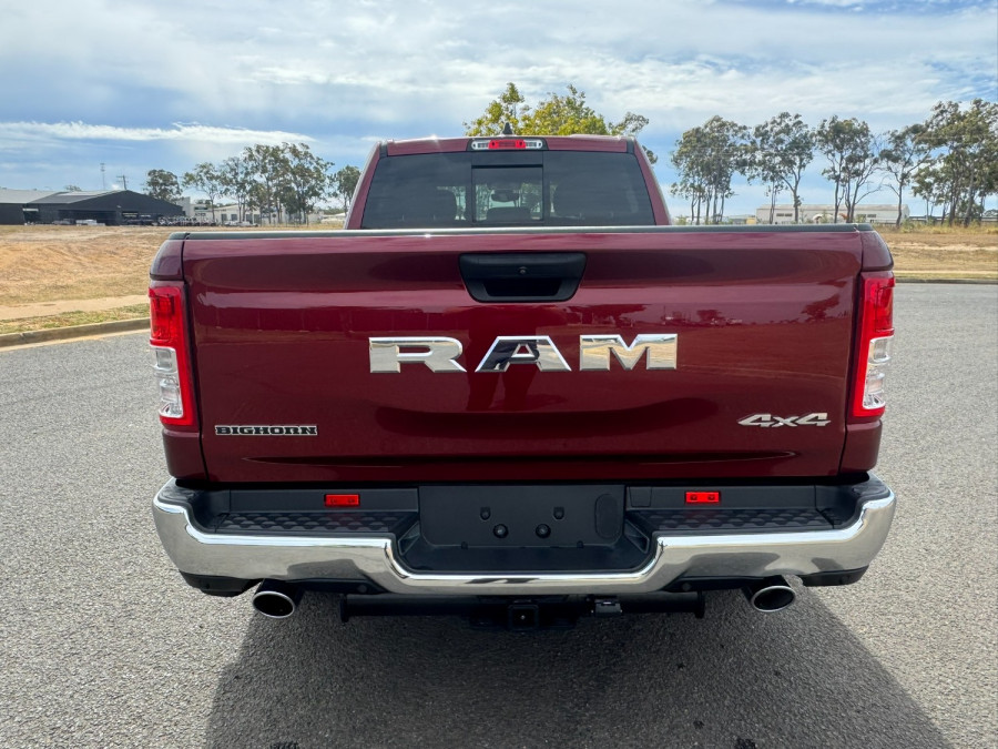 2024 Ram 1500 STD Big Horn SWB Crew Cab Image 4