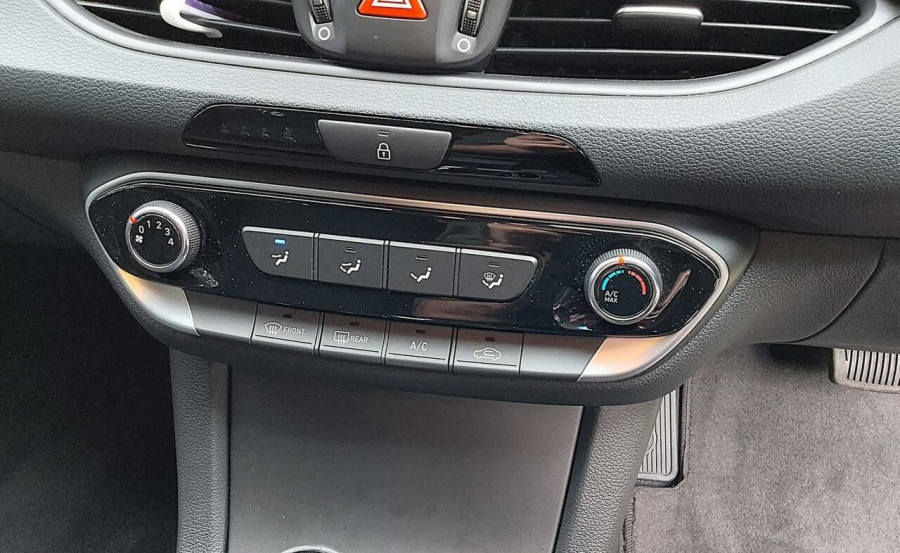 2021 Hyundai i30 PD.V4 Active Hatch Image 20