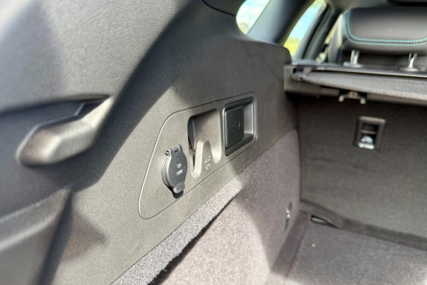 2026 BYD Seal 6  Premium Wagon Image 19