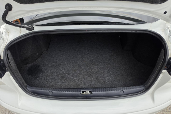 2017 Mitsubishi Lancer CF LS Sedan Image 15